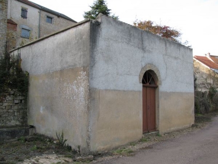 Fontenay près Vezelay-lavoir 3 dans hameau Pouilly