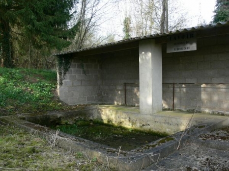 Vergigny-lavoir du hameau Bas Rebourseaux dans l'Yonne par Micheline et Paul