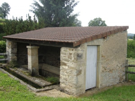 Sigy le Chatel-lavoir 3 dans hameau Corcelle