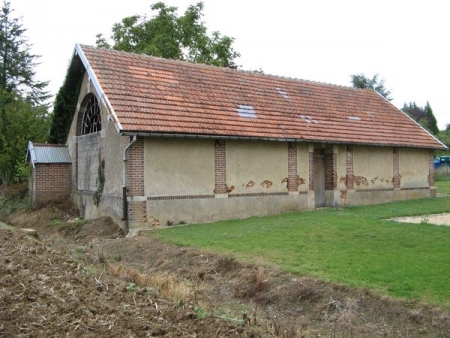 Lailly-lavoir 2 dans hameau La Charmée
