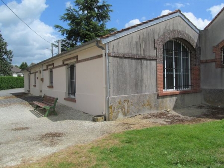 Lumigny Nesles Ormeaux-lavoir 1 dans le bourg