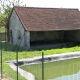 Montenils-lavoir dans hameau Lacours